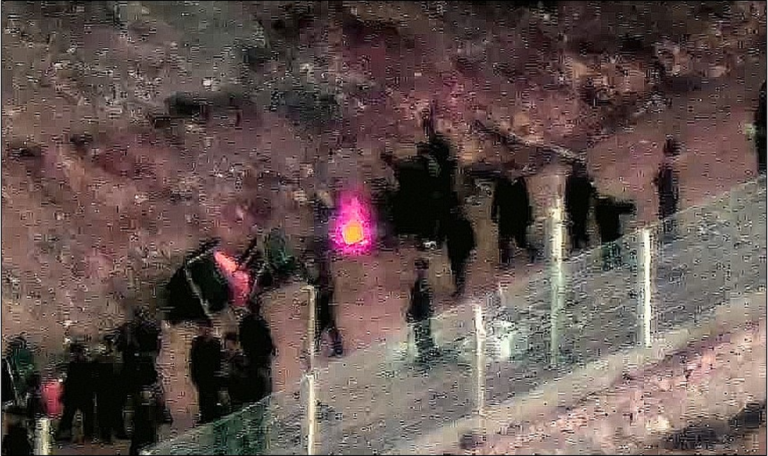 동부전선서 북한군 MDL 넘어와…우리 군, 경고사격으로 대응 3 image 17
