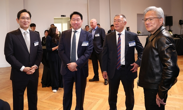 이재용·최태원·젠슨 황, 뉴욕서 다시 만난다…HBM4 협력 논의 주목 1 image 13
